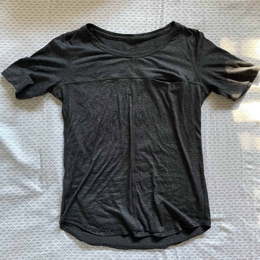 Lululemon Short Sleeve Running Top Women’s Size 4